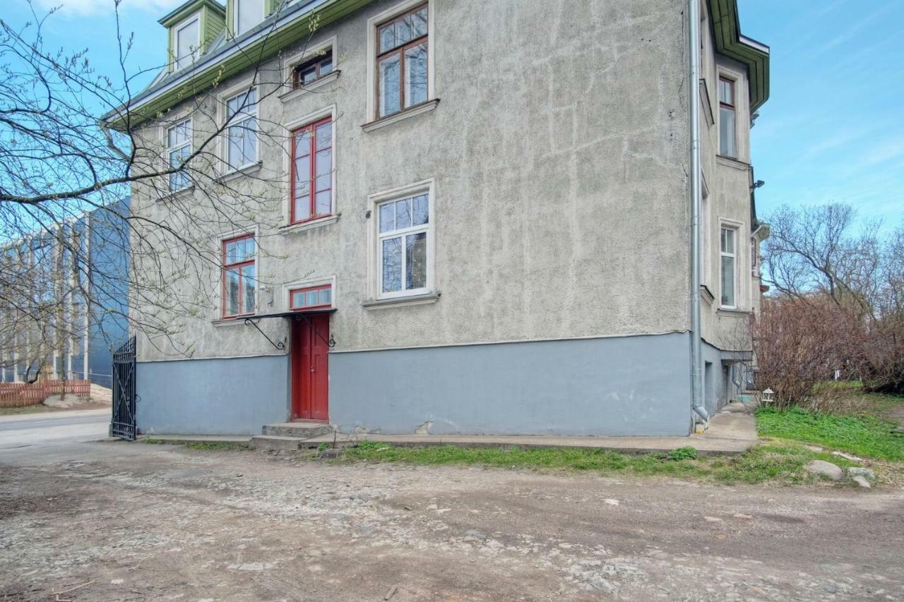 Studio On Tehnika 19 Tallinn Exteriör bild